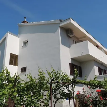 Dolac Sveti Filip i Jakov