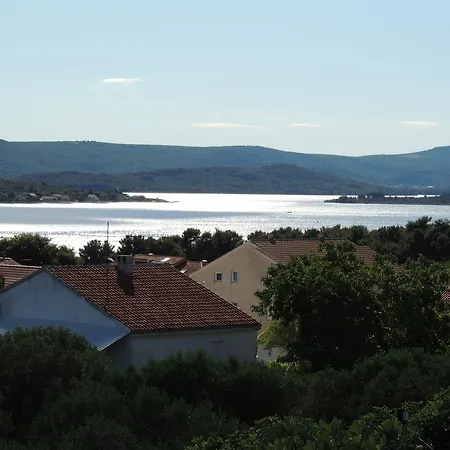 Dolac Apartment Sveti Filip i Jakov